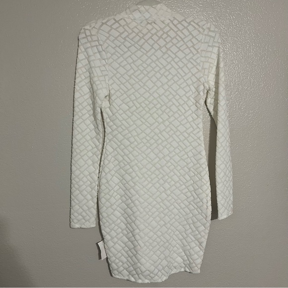 Erin Long Sleeve Bodycon Mini Dress Size Medium - Picture 3 of 8